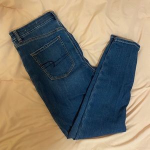 AE Curvy Jeans